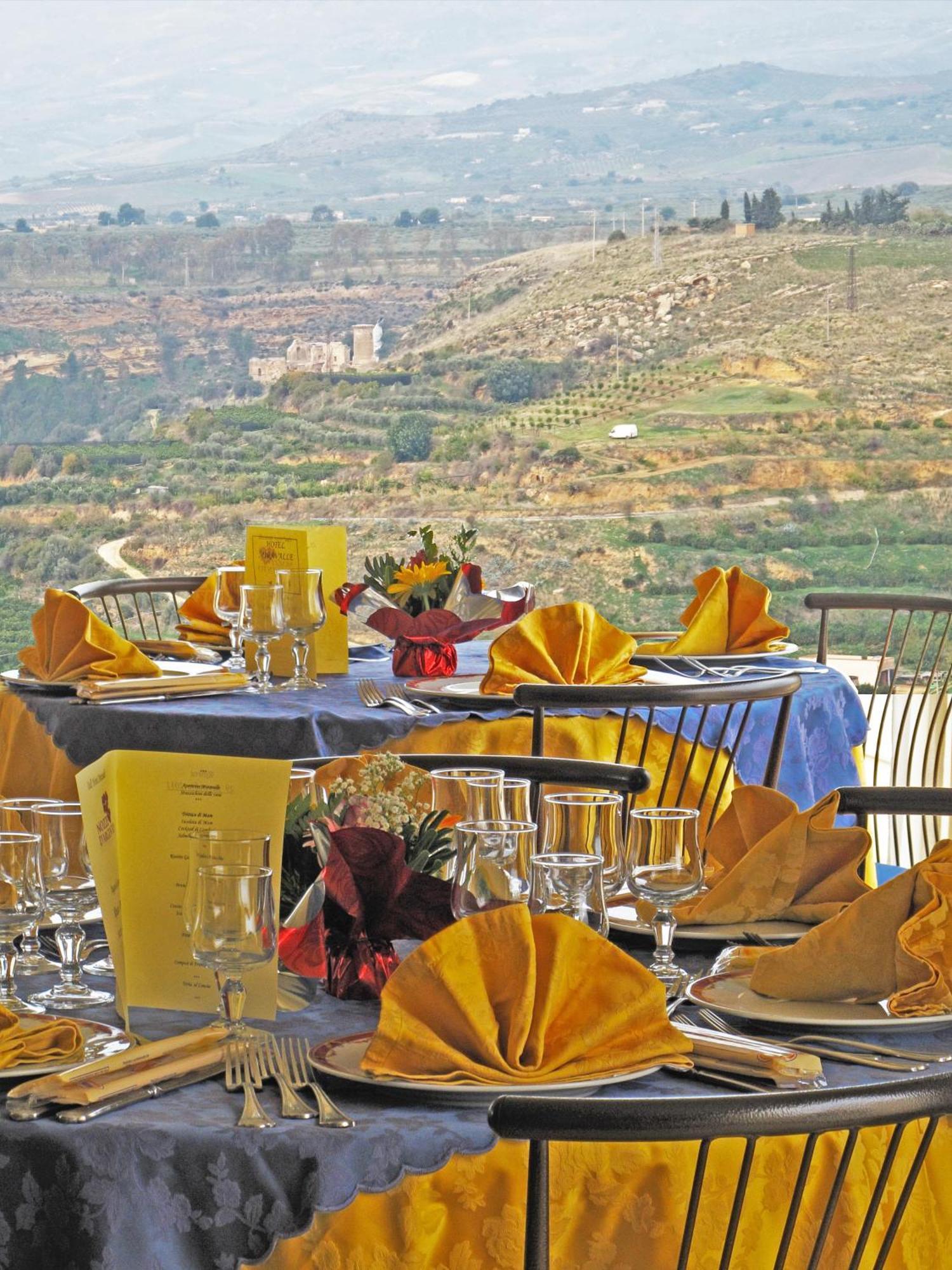 ריברה Hotel Miravalle מראה חיצוני תמונה
